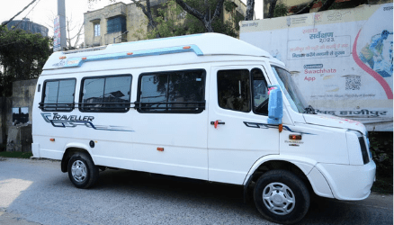 17 Seater Tempo Traveller in Patna
